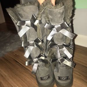 Gray Uggs